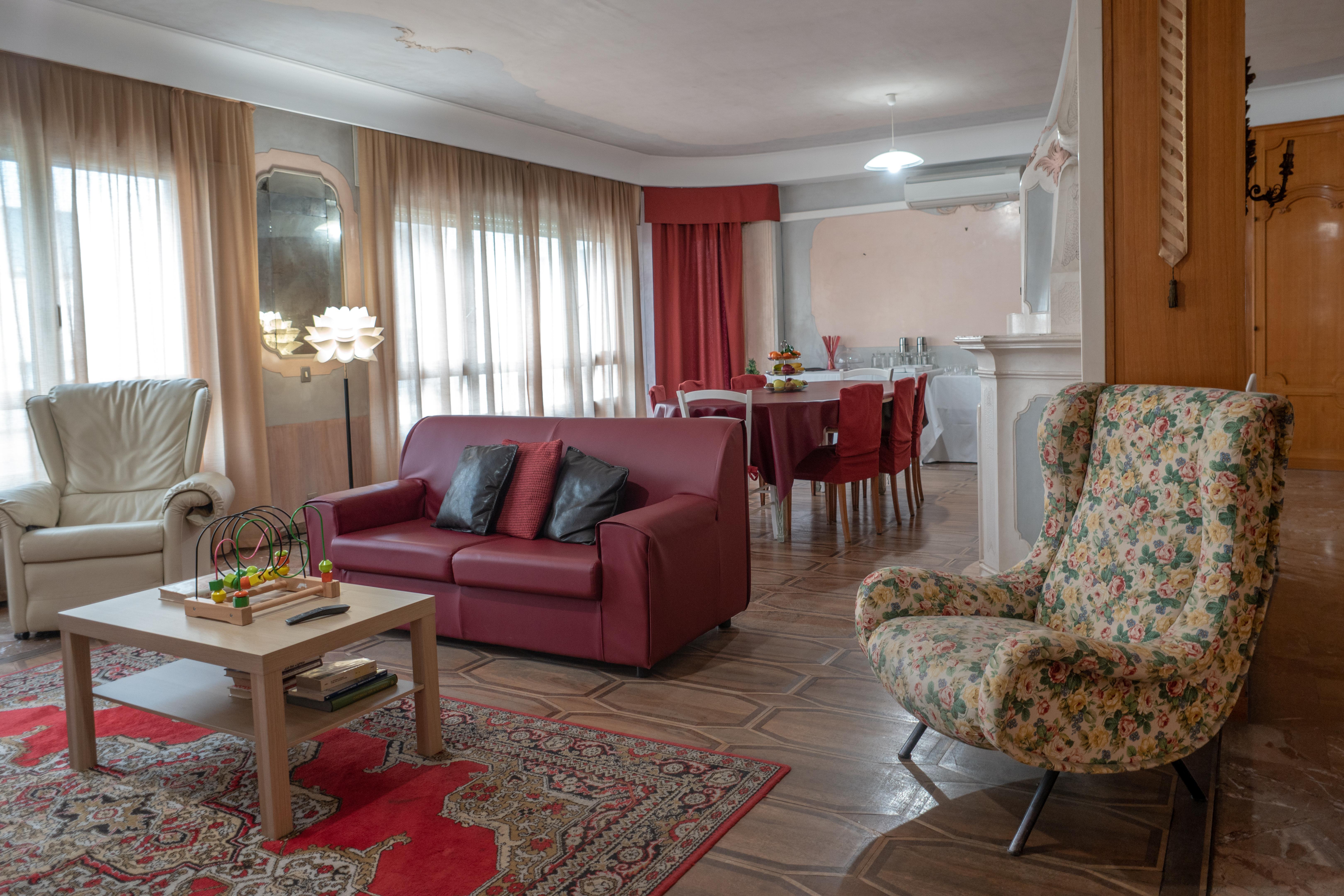 Guest House Train Station Mestre Extérieur photo